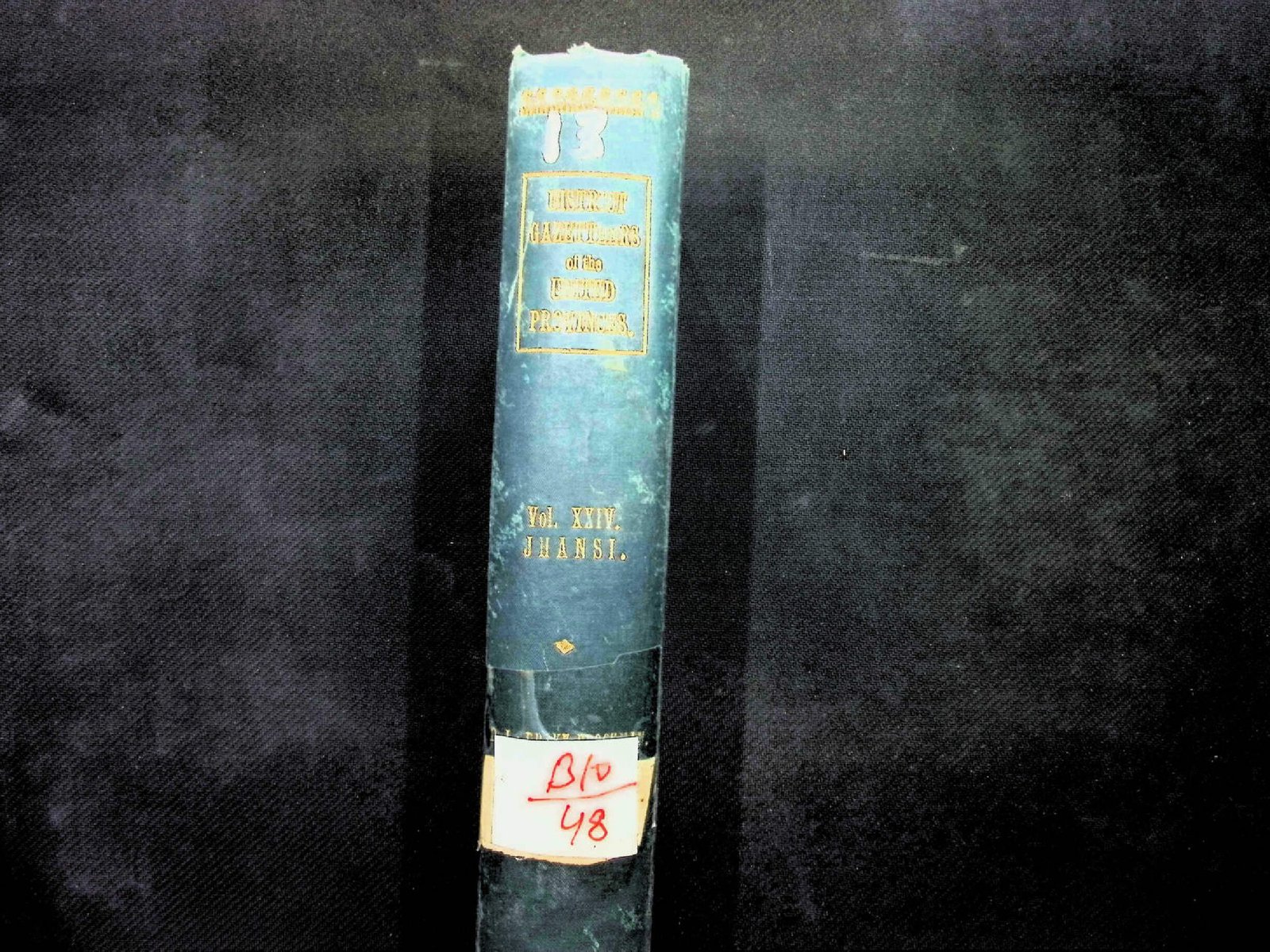 13 District Gazettteers of the United Provinces B1048