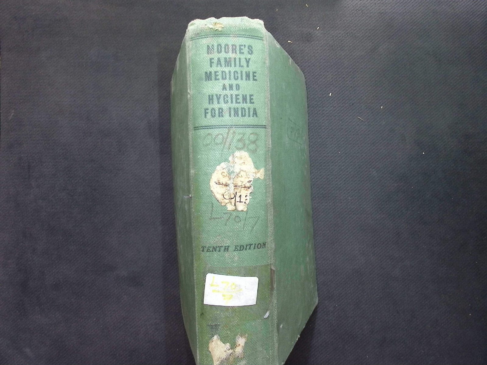 MOORES MANUAL OF FAMILY MEDICINE & HYGIENE FOR INDIA 1936